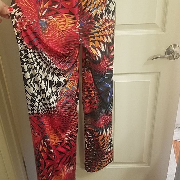 Jumpsuit - Picture 7 of 8